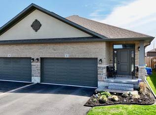 37 Farmington Cres, Belleville, ON K8N0J8