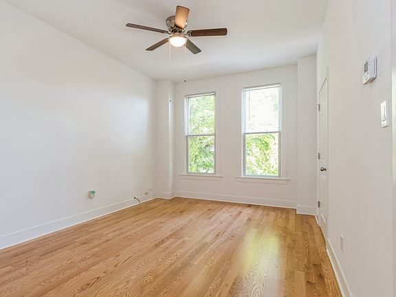 4th image of 2337 W Dickens Ave #5