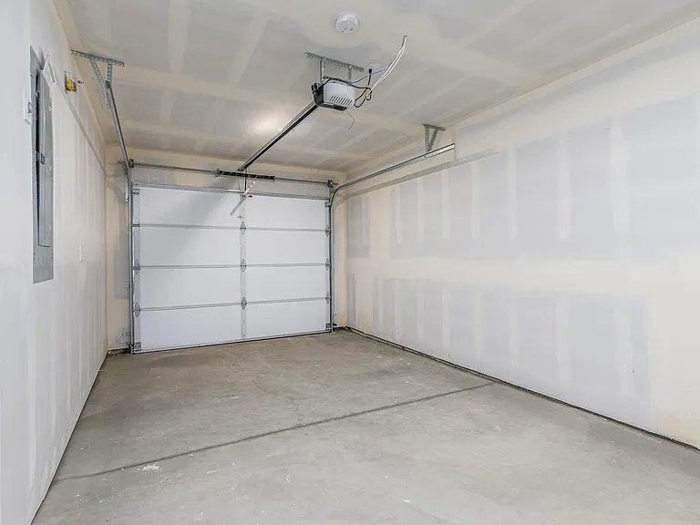 West Vine Townhomes — Photo 20