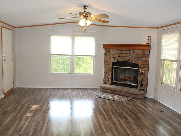 2nd image of 2916 Marion Country #144