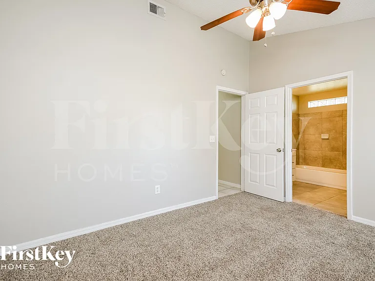 3753 Dartford Dr — Photo 10