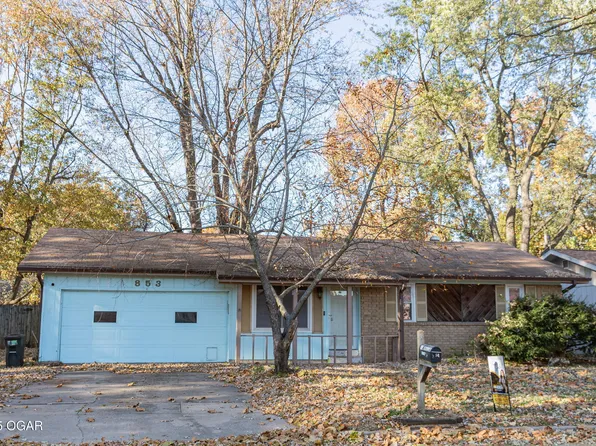 853 E Guinevere St, Springfield, MO 65807