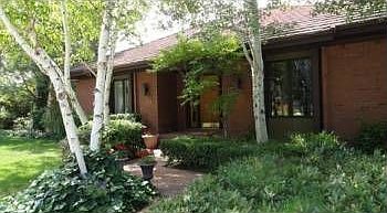 1st image of 1002 N Bonneville Dr