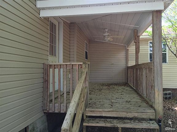5th image of 108 NE Middleton Avenue