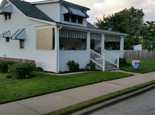 131 N 1st Ave, Paden City, WV