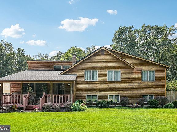 2nd image of 328 Esibill Ave