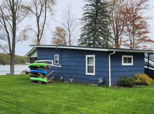 16887 Shawano Dr NE, Sand Lake, MI 49343