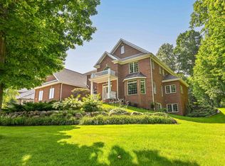 S76W25745 Prairieside DRIVE, Waukesha, WI