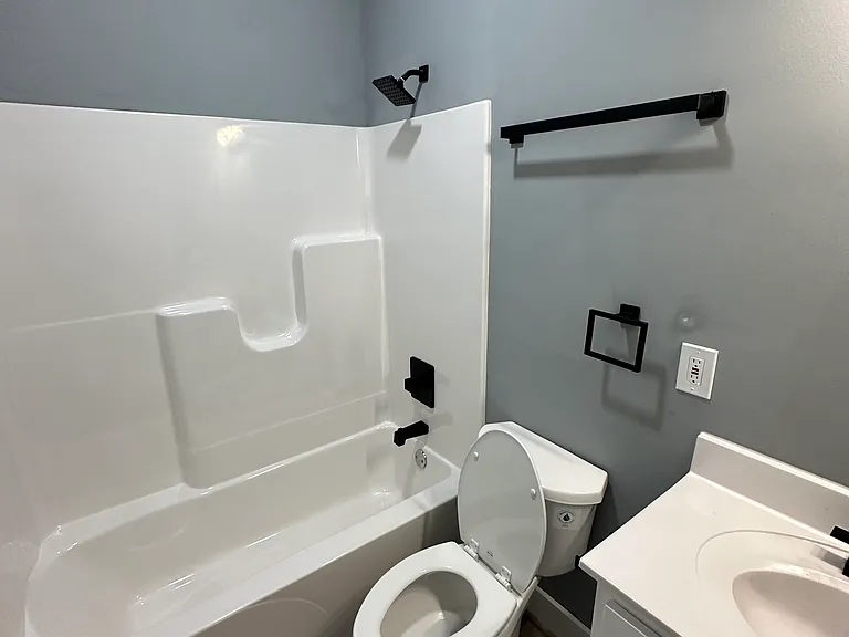 502 Lakeview Ave — Photo 8