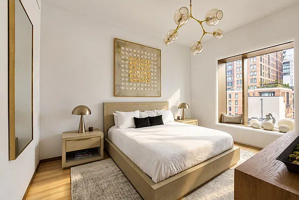 Bedroom, photo 1