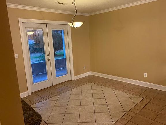 4th image of 111 C Breezewood Dr