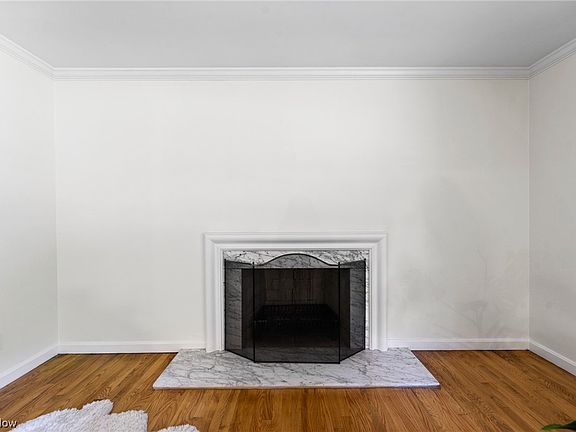 4th image of 3736 Fairway Dr