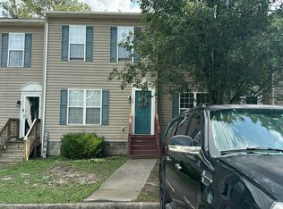 100 Dumot Ct, Jarratt, VA 23867