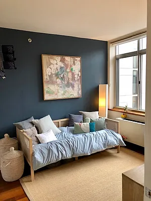 Rented by Compass | media 29