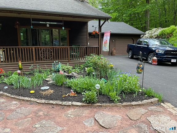 3rd image of 172 Old Willimantic Road