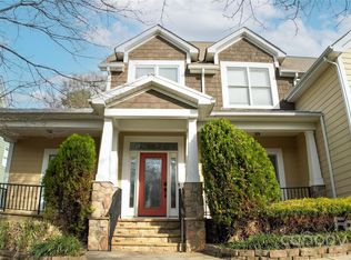 108 Hedgewood Dr, Mooresville, NC 28115