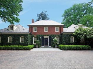 919 Tirrill Farms Rd, Saint Louis, MO 63124