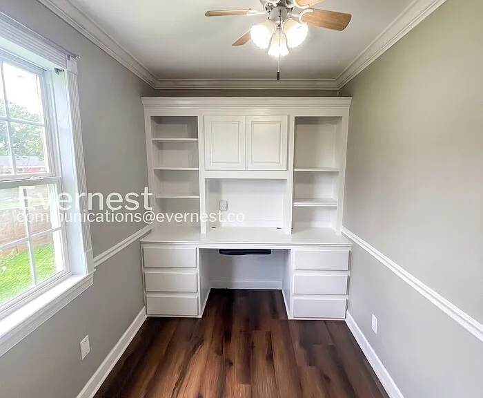 2249 Maplecrest Dr — Photo 14