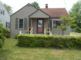991 Sandusky St, Conneaut, OH 44030