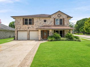 2135 Victoria Garden Dr, Richmond, TX 77406