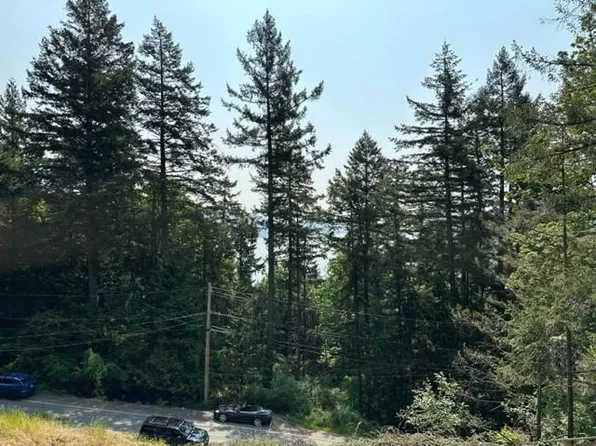 1178 Miller Rd, Bowen Island, BC V0N 1G1