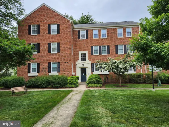 6608 Potomac Ave APT A2, Alexandria, VA 22307