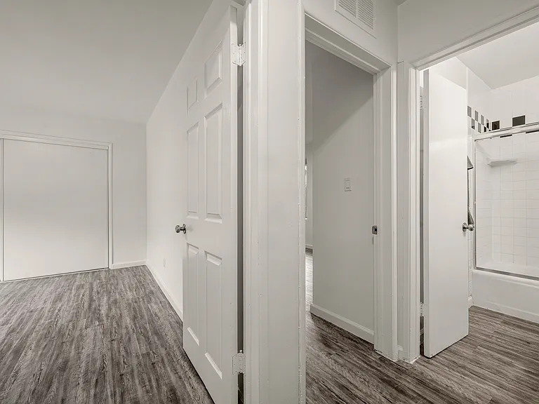 7518 LEXINGTON — Photo 38