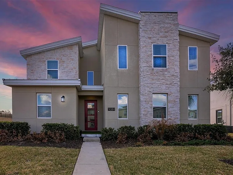 9084 Sommerset Hills Dr — Photo 2