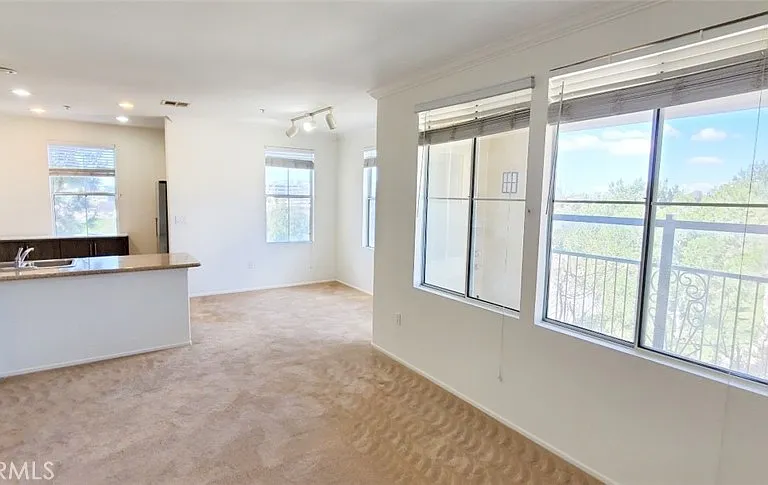 2441 Watermarke Pl — Photo 14