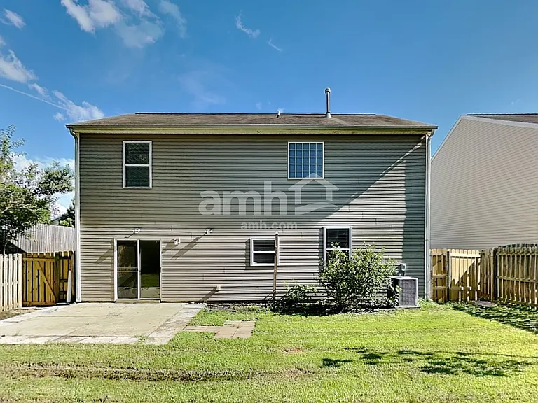 2811 Marville Ct — Photo 23