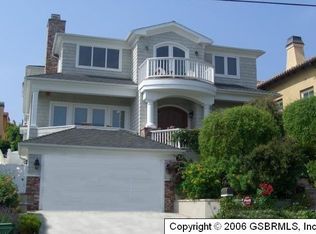 916 9th St, Manhattan Beach, CA 90266