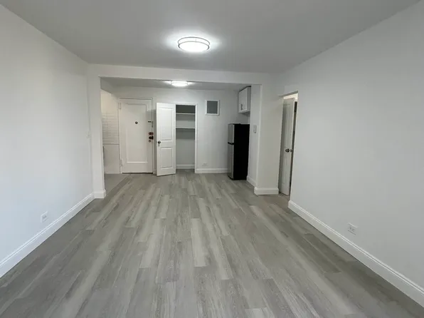 147-31 38th Avenue A53 image 3 of 9