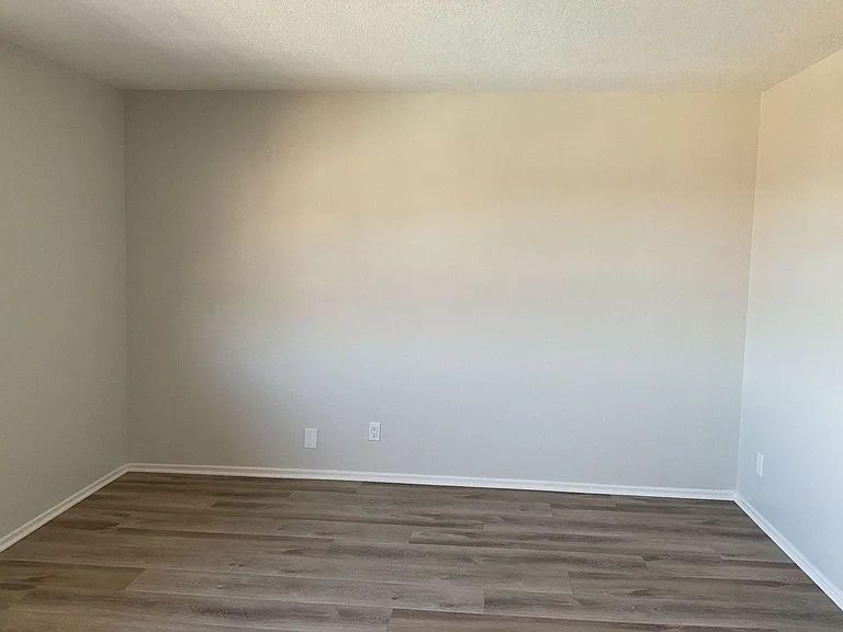 648 Felton Way — Photo 18