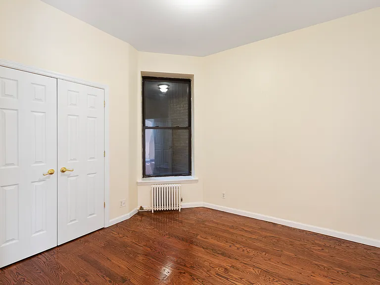 422 E 58th St #1C — Photo 7