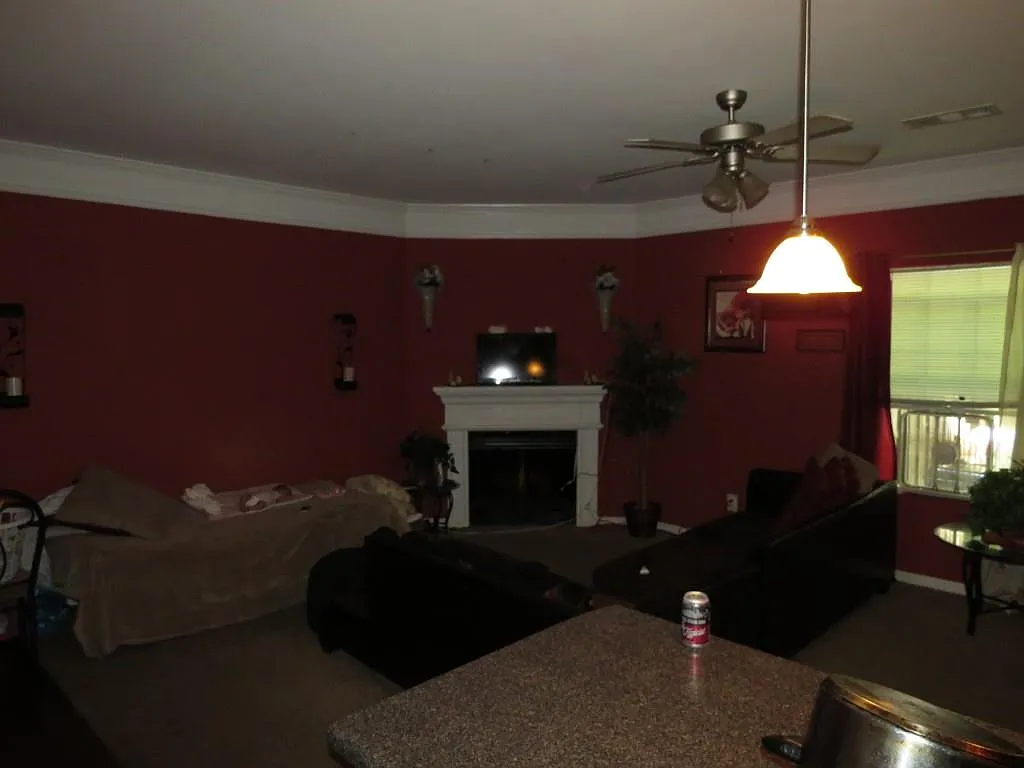 4989 Lower Elm St - 1 — Photo 2
