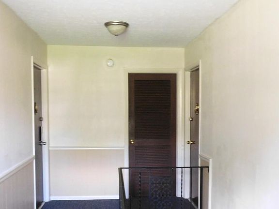 2nd image of 3969 S Schenley Ave APT 4