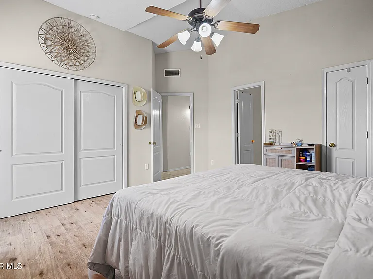 6244 Spotted Eagle Dr — Photo 10