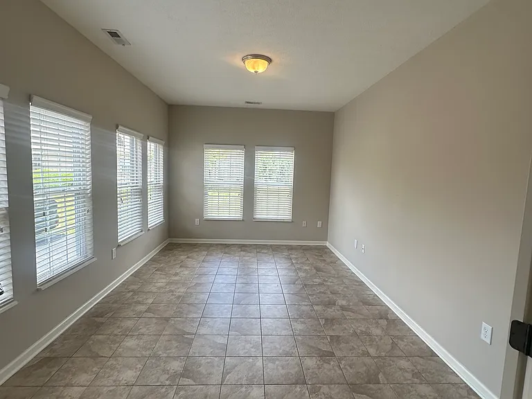 7312 Kirklington St — Photo 29