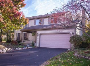 1056 Walsingham Ct, Westerville, OH 43081