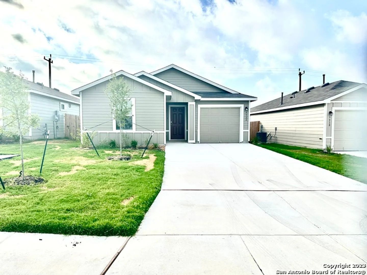 3 bed 2 bath home in Valley Ranch Subdivision — Photo 3