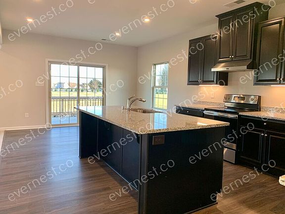 5th image of 3809 Seasons Ln