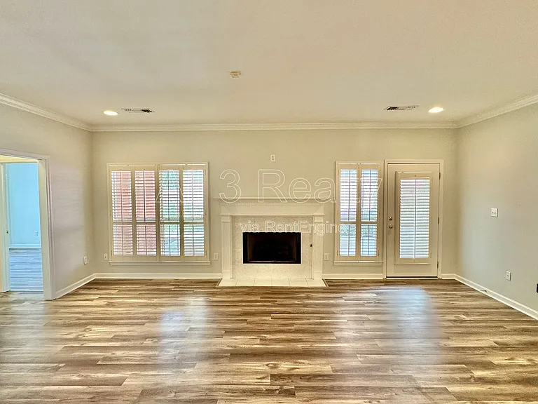 113 River Chase Ct — Photo 8