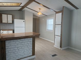 913 Elm St, Mandan, ND 58554