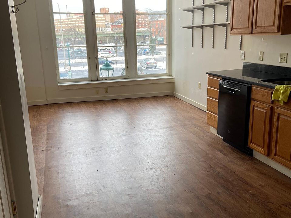 1st image of 131 E Water St APT 204