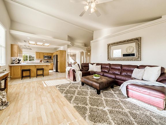 5th image of 8841 Olney Park Dr