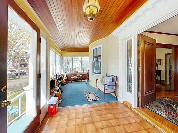 5th image of 264 Court Rd