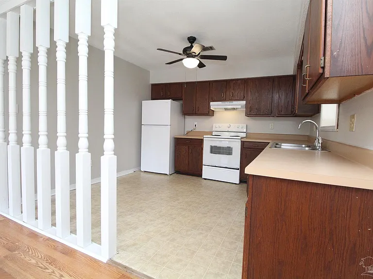 4630 Bellview Ave #B — Photo 6
