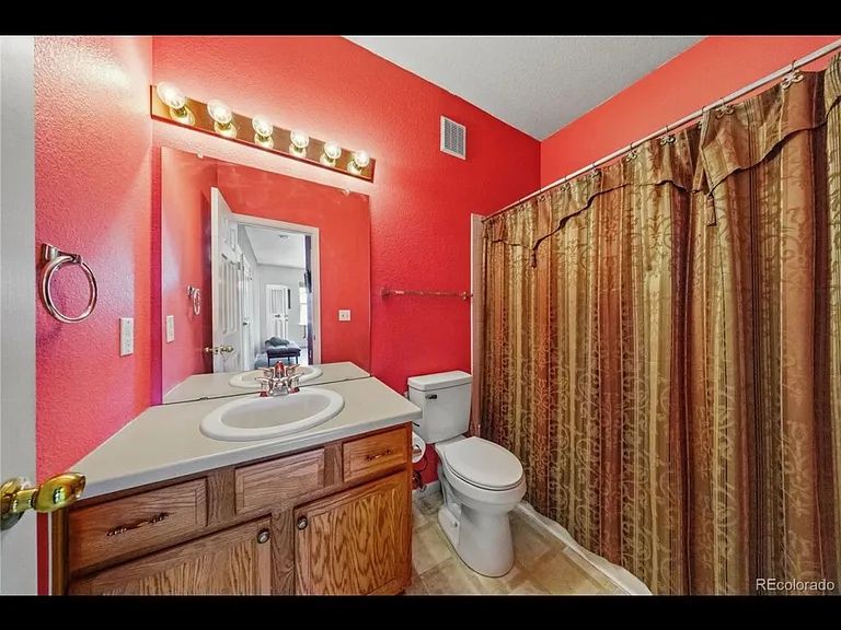 7777 E 23rd Ave #101 — Photo 16