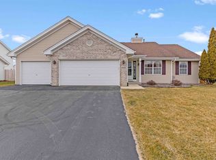 14058 Reston Dr, South Beloit, IL 61080