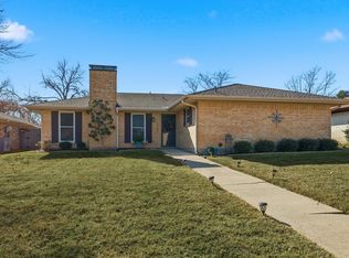 1632 Juniper Ln, Lewisville, TX 75077